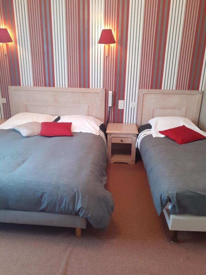 Logis Au Puits Enchante Saint-Martin-en-Bresse Luaran gambar